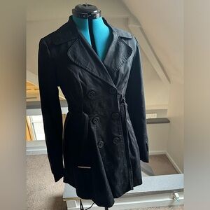 Black Lightweight Trenchcoat size L